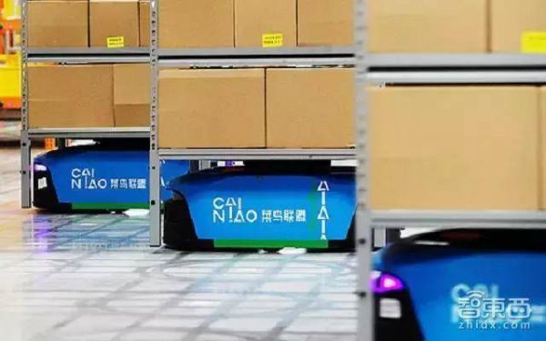 京東菜鳥物流戰(zhàn)互掐 機器人已展開決斗！